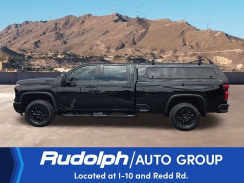 Used 2024 Chevrolet Silverado 3500 LTZ w/ LTZ Plus Package AWD/4WD image 2