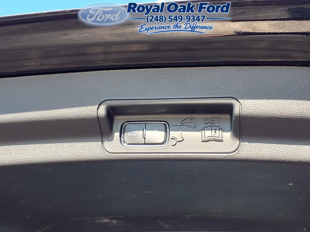Certified 2023 Ford Explorer XLT w/ Equipment Group 202A AWD/4WD image 28