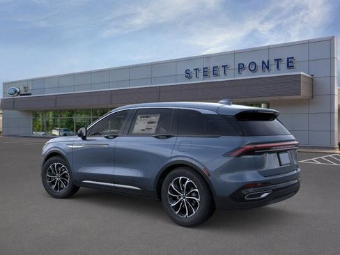 New 2026 Lincoln Nautilus Premier image 4