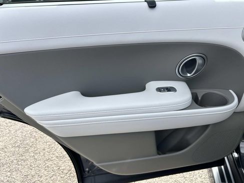 New 2026 Hyundai Palisade Limited FWD image 19
