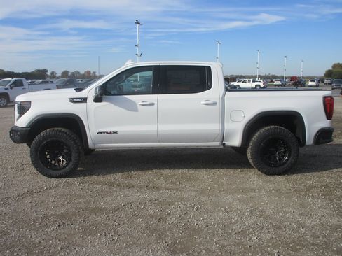 New 2026 GMC Sierra 1500 AT4X image 10