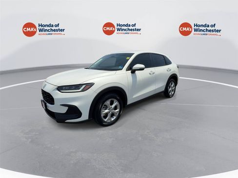 Certified 2025 Honda HR-V LX image 7
