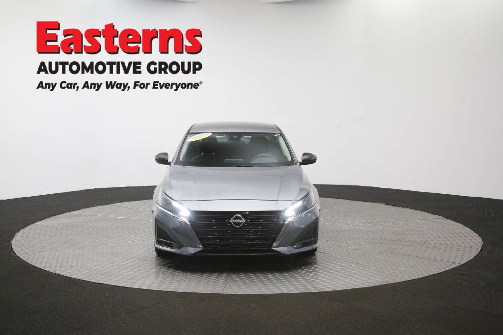 Used 2024 Nissan Altima 2.5 SV FWD image 55