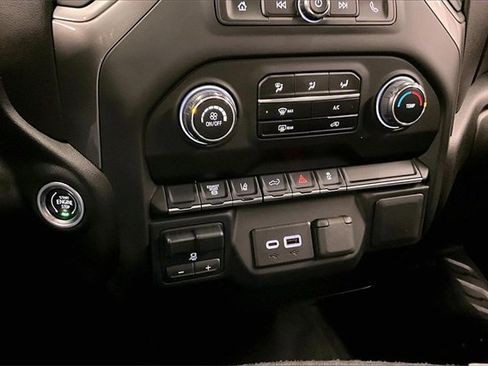 Used 2025 Chevrolet Silverado 3500 W/T image 24