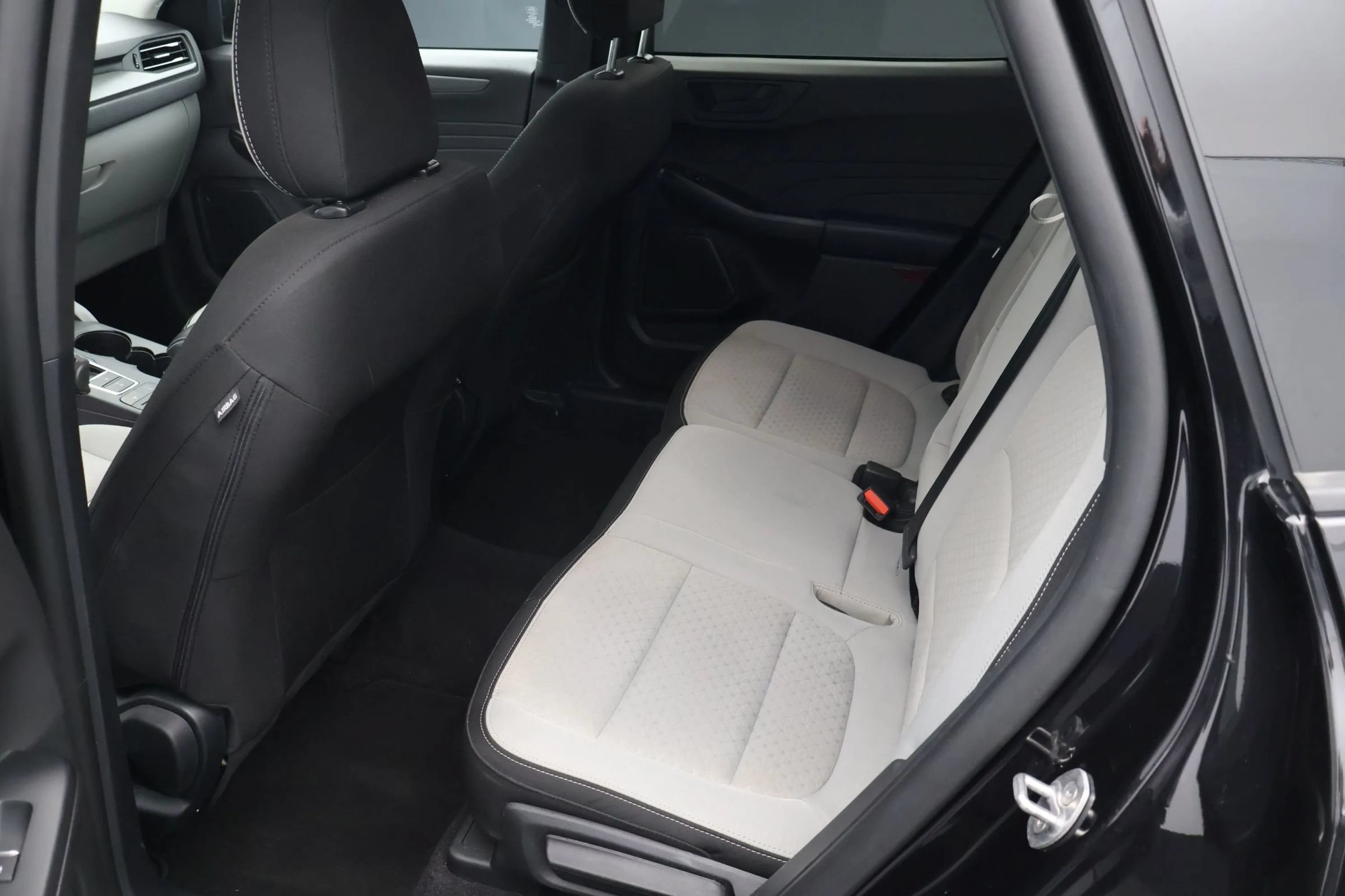 Used 2025 Ford Escape Active FWD image 12
