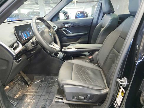 Used 2025 BMW X1 xDrive28i w/ Convenience Package AWD/4WD image 22