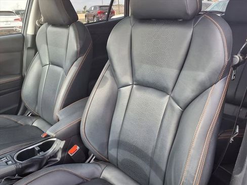 Used 2020 Subaru Crosstrek 2.0i Limited w/ Moonroof Package w/Navigation image 7