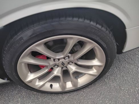 Used 2016 Dodge Challenger SXT Plus image 6