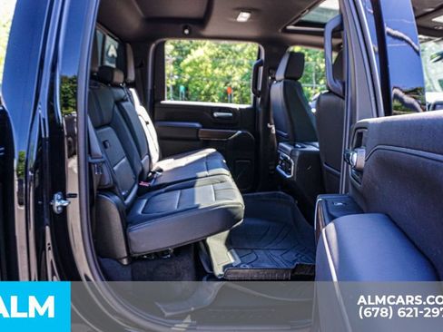 Used 2023 Chevrolet Silverado 2500 High Country AWD/4WD image 23