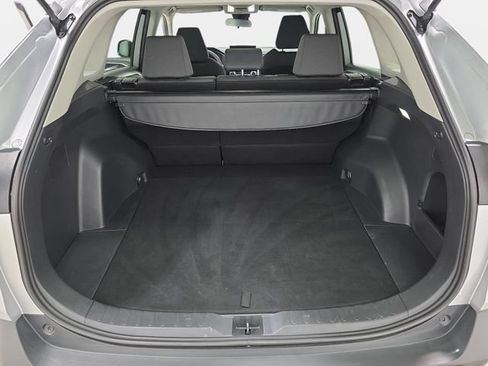 Certified 2024 Toyota RAV4 XLE FWD image 31