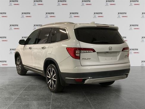 Used 2022 Honda Pilot Touring image 5