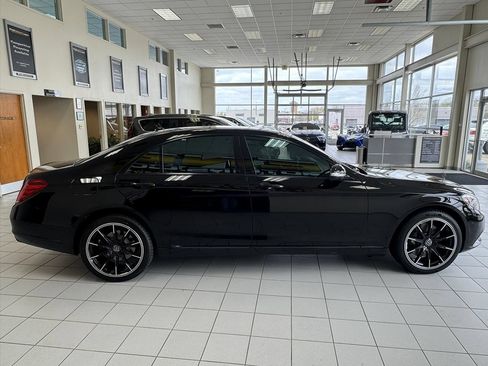 Used 2017 Mercedes-Benz S 550 4MATIC Sedan image 10