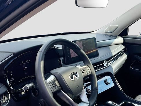 Used 2026 INFINITI QX60 Luxe w/ Family Package FWD image 9