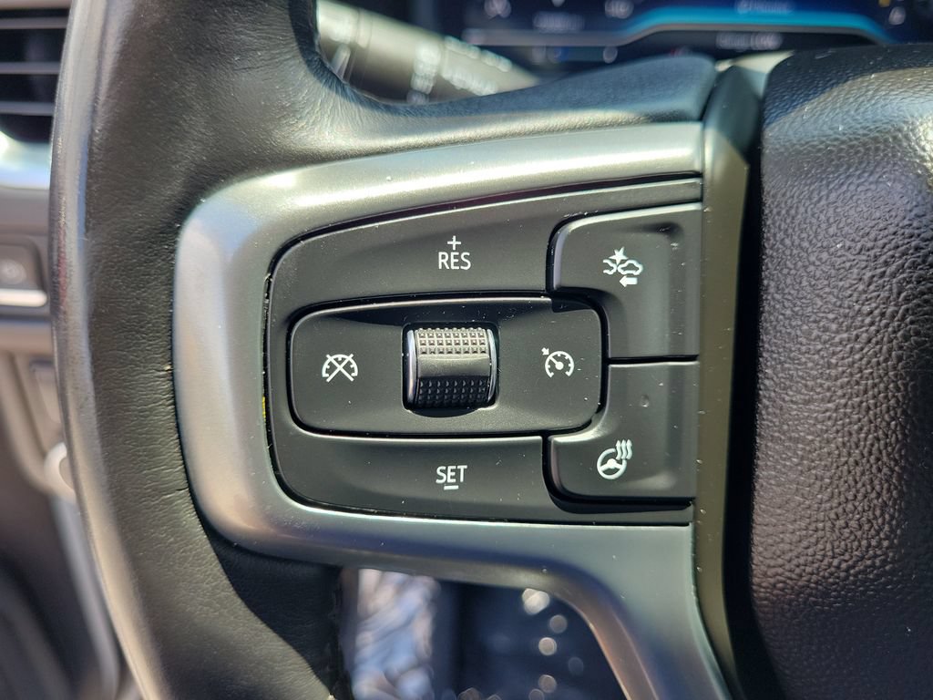 Used 2022 Chevrolet Tahoe LT w/ Luxury Package RWD image 19