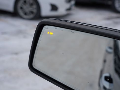 Used 2022 Chevrolet Silverado 1500 High Country image 44