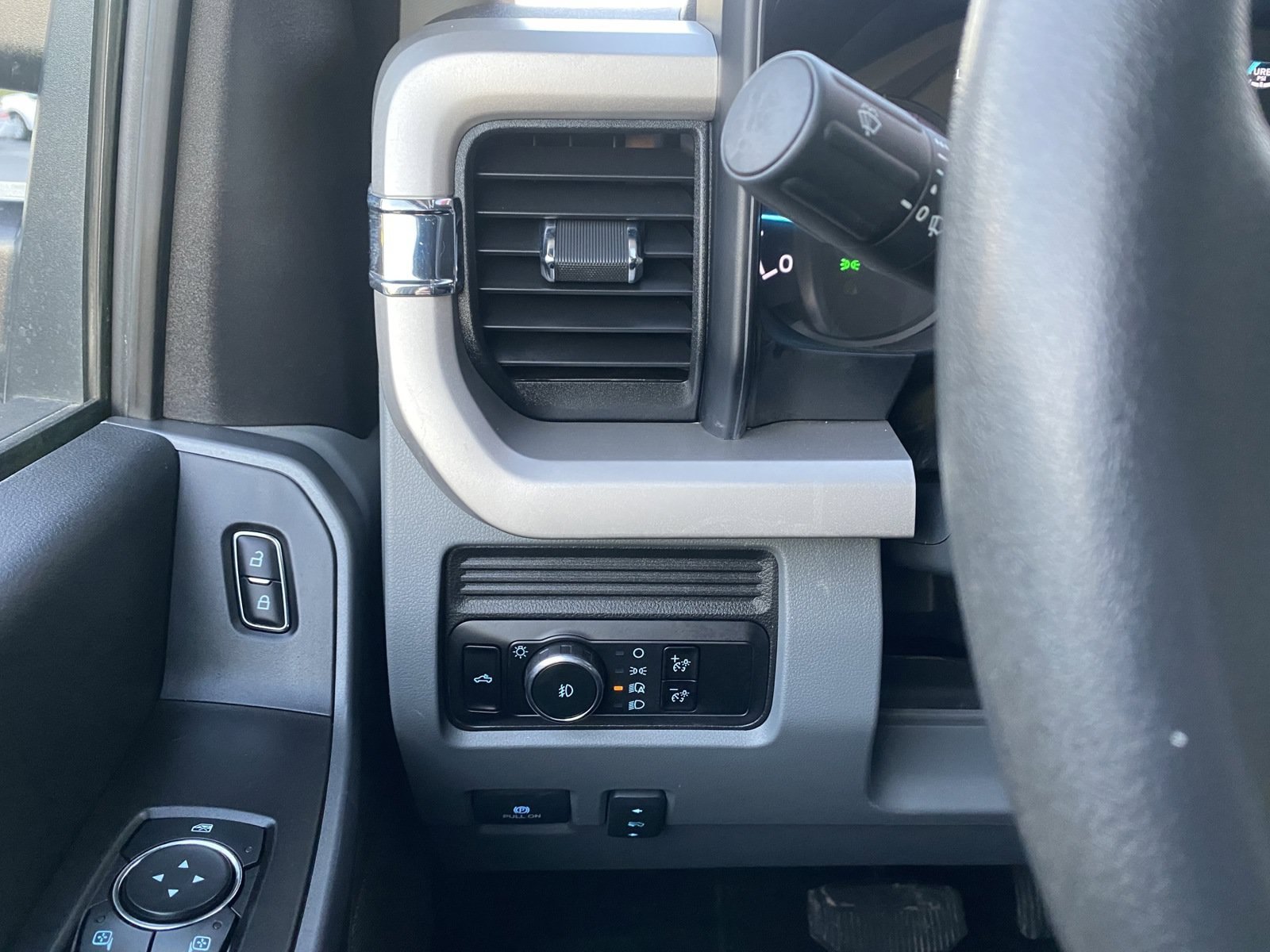 Used 2023 Ford F450 XLT w/ XLT Value Package AWD/4WD image 22