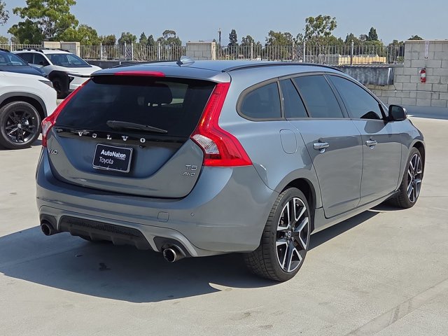 Used 2018 Volvo V60 T5 Dynamic w/ Vision Package AWD/4WD image 5
