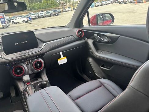 New 2025 Chevrolet Blazer RS w/ Enhanced Convenience Package image 20
