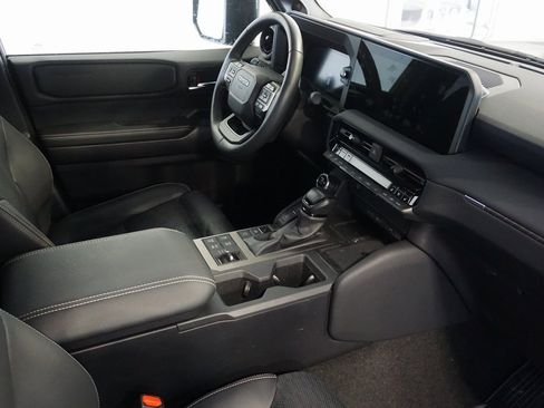 Certified 2024 Toyota Land Cruiser image 29