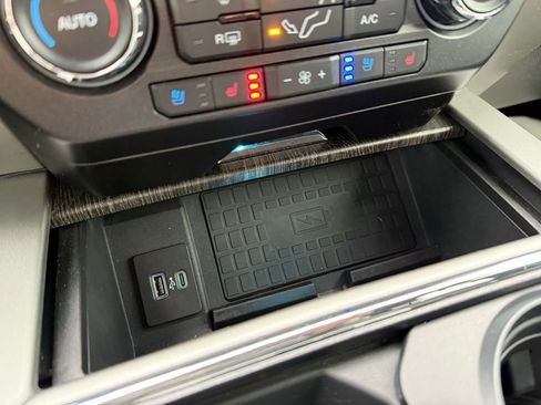 Used 2021 Ford F250 Lariat w/ Lariat Ultimate Package image 28