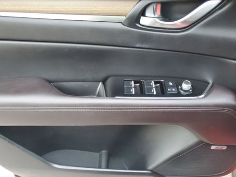 Used 2019 MAZDA CX-5 Signature image 14