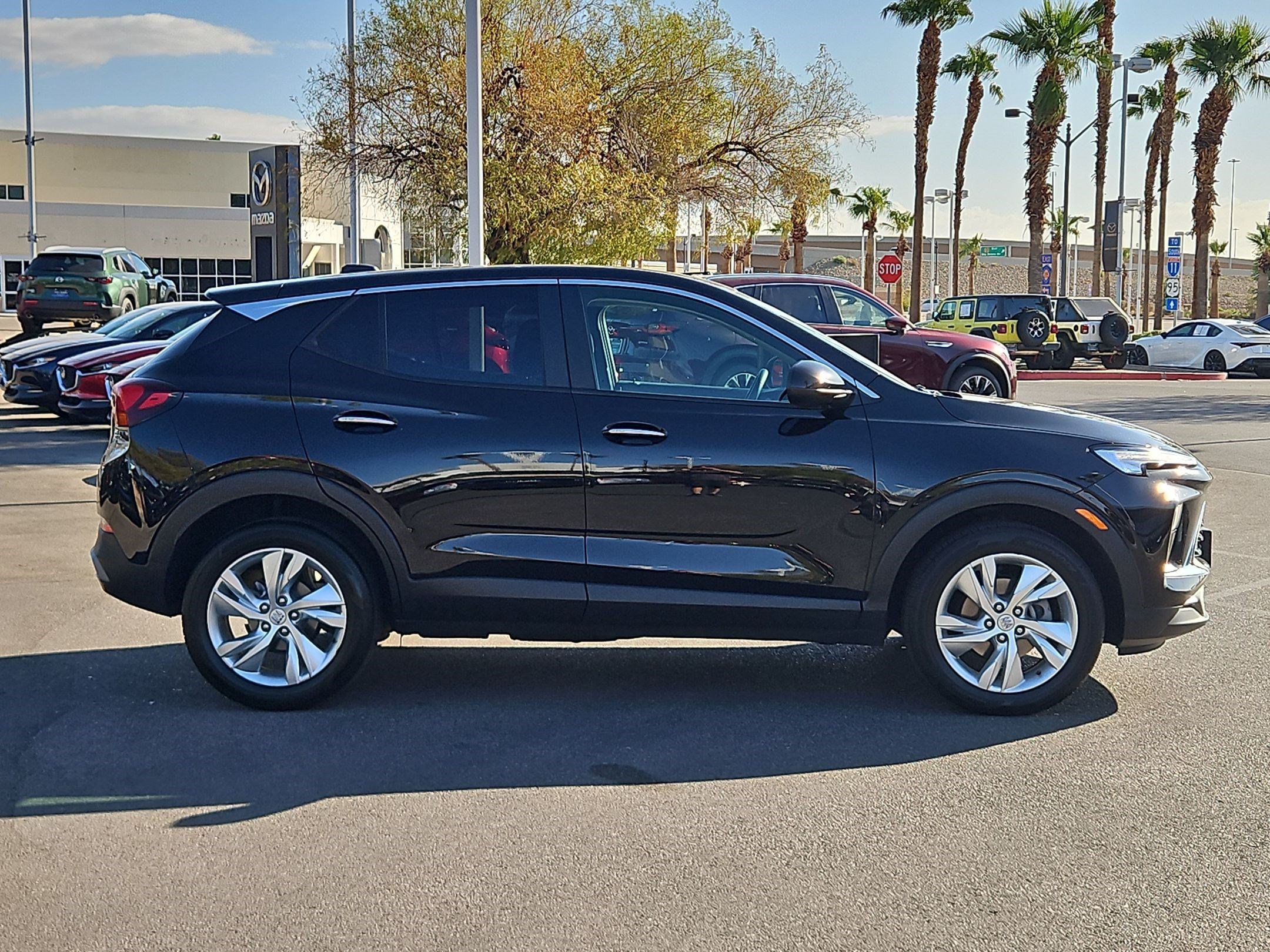 Certified 2024 Buick Encore GX Preferred FWD image 6