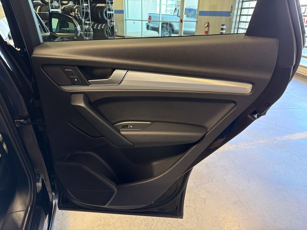 Used 2018 Audi Q5 2.0T Premium Plus AWD/4WD image 30