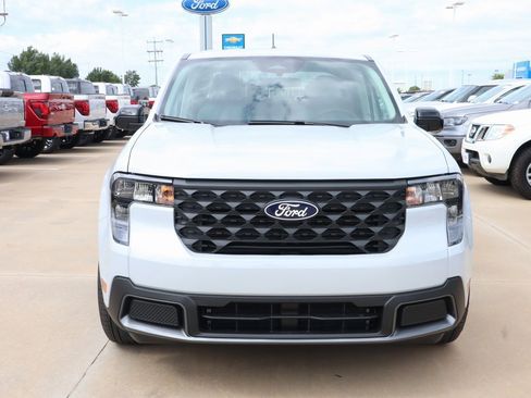 New 2025 Ford Maverick XLT w/ XLT Luxury Package image 9