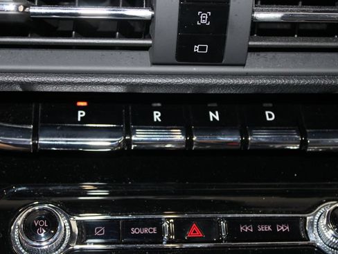 Used 2022 Lincoln Corsair AWD w/ Equipment Group 101A image 29