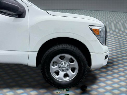 Used 2022 Nissan Titan S w/ S Utility Package AWD/4WD image 11