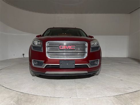 Used 2014 GMC Acadia Denali image 11