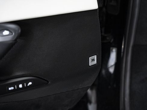 Used 2025 Ferrari 296 GTB RWD image 19
