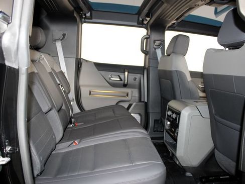 Used 2024 GMC Hummer EV 2X AWD/4WD image 27