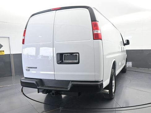 New 2026 Chevrolet Express 2500 Extended w/ Driver Convenience Package RWD image 5
