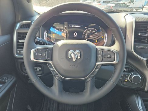 New 2026 RAM 1500 Big Horn AWD/4WD image 13