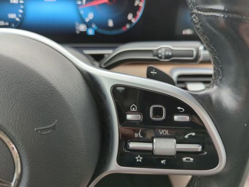 Used 2021 Mercedes-Benz GLE 350 4MATIC w/ 3rd Row Seat Package image 23