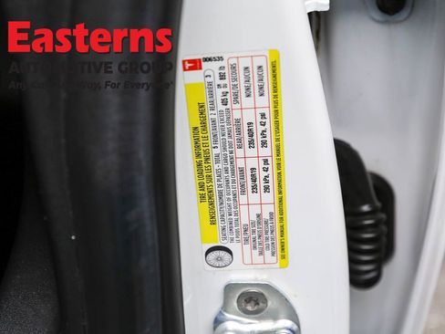 Used 2018 Tesla Model 3 Long Range image 32