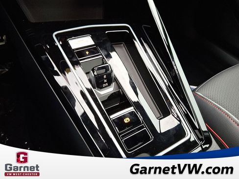 New 2026 Volkswagen GTI SE image 8