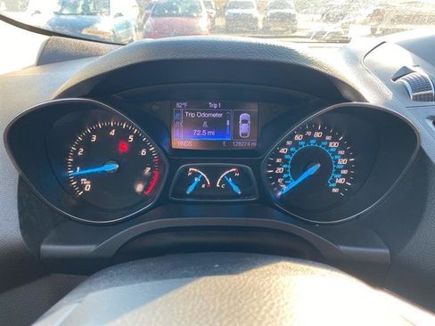Used 2013 Ford Escape Titanium w/ Parking Technology Pkg AWD/4WD image 16