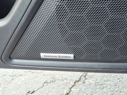 Used 2020 Subaru Outback Limited image 28