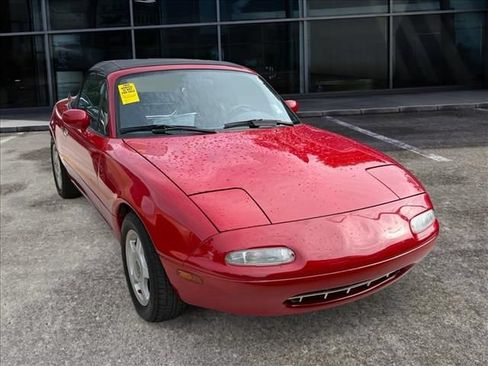 Used 1991 MAZDA MX-5 Miata RWD image 1