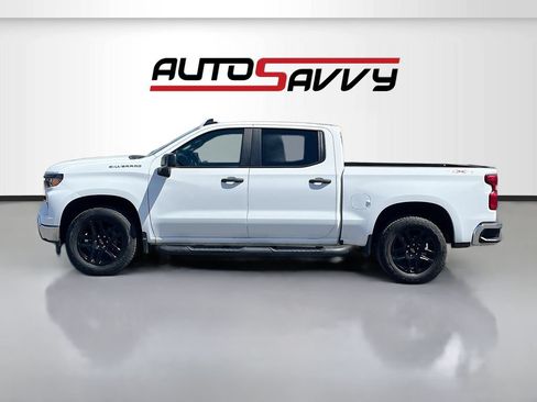 Used 2025 Chevrolet Silverado 1500 Custom w/ Turbomax Blackout Package AWD/4WD image 4