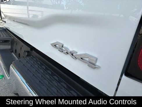 Used 2026 RAM 2500 Big Horn AWD/4WD image 40
