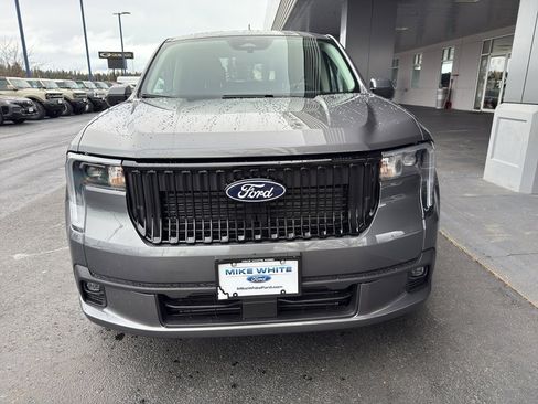 New 2026 Ford Maverick Lobo image 2