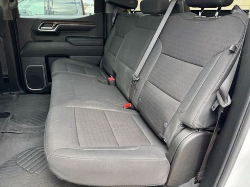 Used 2024 Chevrolet Silverado 1500 LT image 6