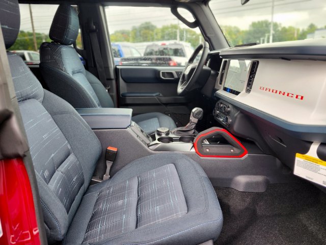 New 2026 Ford Bronco Heritage Edition AWD/4WD image 11