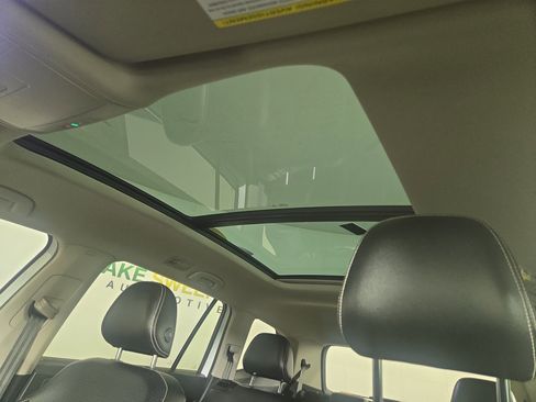 Used 2022 Volkswagen Atlas SEL image 23