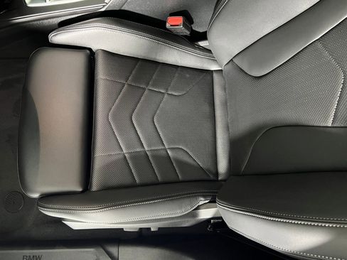 Used 2026 BMW 228i xDrive w/ Technology Package image 25