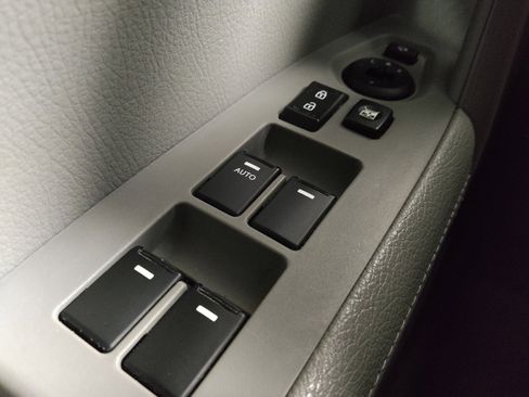 Used 2015 Kia Sorento LX image 27