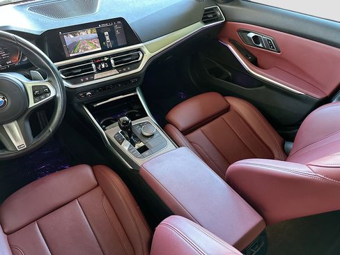 Used 2022 BMW 330i Sedan w/ M Sport Package image 23